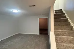 2846 Avati Dr, Columbus, OH 43207 - Photo 20