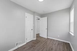 2246 W Mound St, Columbus, OH 43223 - Photo 24