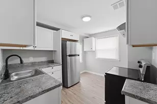 2246 W Mound St, Columbus, OH 43223 - Photo 8