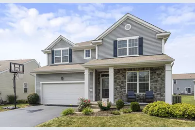 2425 Angelfire Drive, Grove City, OH 43123 - Photo 2
