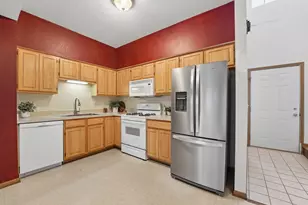 6014 Acropolis Way, Columbus, OH 43231 - Photo 4