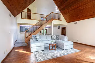 28065 McKee Rd, Frazeysburg, OH 43822 - Photo 6