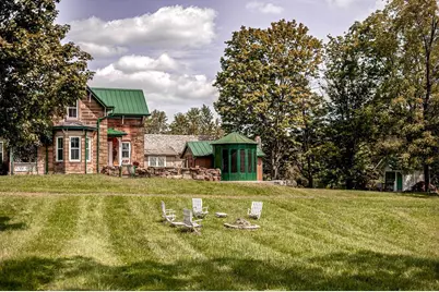 24754 Shurtz Road, New Plymouth, OH 45654 - Photo 2