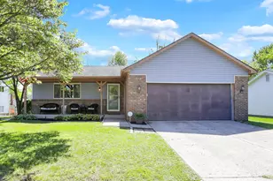 6427 Firethorn Ave, Reynoldsburg, OH 43068 - Photo 1
