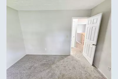 2779 McGuffey Road, Columbus, OH 43211 - Photo 22