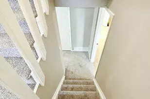 2779 McGuffey Rd, Columbus, OH 43211 - Photo 26
