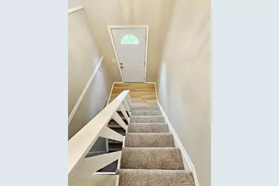 2779 McGuffey Road, Columbus, OH 43211 - Photo 2