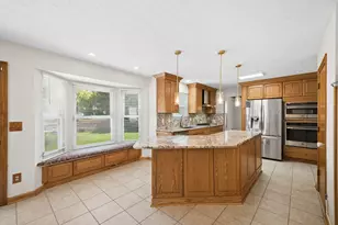 8681 Kirkland Dr, Lewis Center, OH 43035 - Photo 14