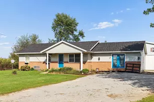 1345 S Dugan Rd, Urbana, OH 43078 - Photo 2