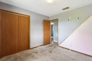 1345 S Dugan Rd, Urbana, OH 43078 - Photo 16