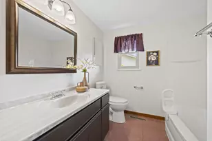 1745 Rosehill Rd, Reynoldsburg, OH 43068 - Photo 24