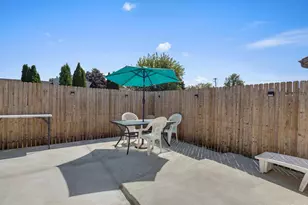 840 Cherry Bud Dr, Columbus, OH 43228 - Photo 16