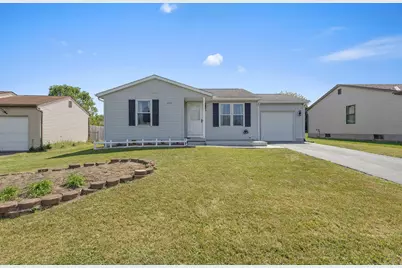 840 Cherry Bud Drive, Columbus, OH 43228 - Photo 1