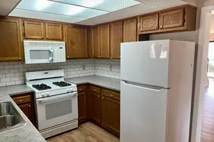 1938 Rockdale Dr, Columbus, OH 43229 - Photo 14