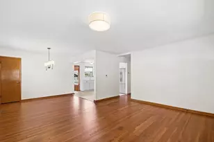 1028 Bellflower Ave, Columbus, OH 43204 - Photo 8