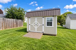211 Huron St, Bellville, OH 44813 - Photo 4