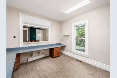 550 W Central Avenue, Delaware, OH 43015 - Photo 24