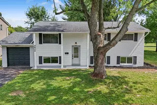 4806 Heatherton Dr, Columbus, OH 43229 - Photo 2