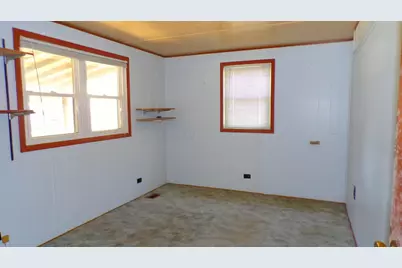 5323 Marietta Avenue, Nelsonville, OH 45764 - Photo 12