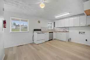 5608 Storck Dr, Huber Heights, OH 45424 - Photo 10