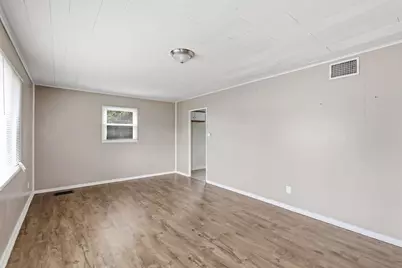 1091 S Ashburton Road, Columbus, OH 43227 - Photo 4