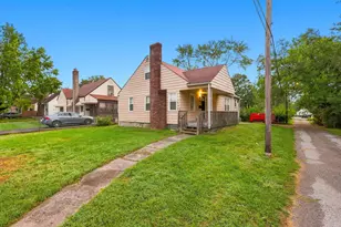 1080 Meadowdale Ave, Columbus, OH 43219 - Photo 4