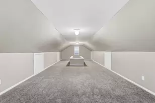 1080 Meadowdale Ave, Columbus, OH 43219 - Photo 16