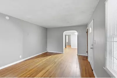 1080 Meadowdale Avenue, Columbus, OH 43219 - Photo 6