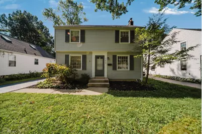 143 E Weisheimer Road, Columbus, OH 43214 - Photo 1