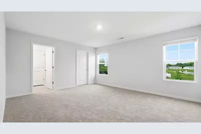 1382 Marinelli Drive E, Columbus, OH 43228 - Photo 20
