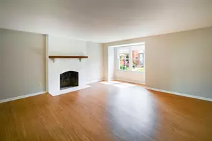 1689 St Albans Ct, Columbus, OH 43220 - Photo 6