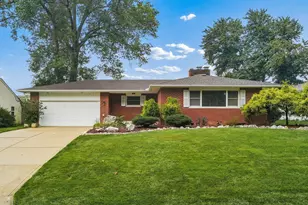 2801 Maplewood Dr, Columbus, OH 43231 - Photo 48