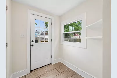 398 E Jenkins Avenue, Columbus, OH 43207 - Photo 16