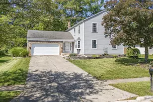 5515 Glasgow Pl, Columbus, OH 43235 - Photo 4