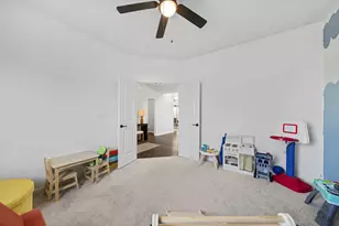 422 Quincy Cir, London, OH 43140 - Photo 6