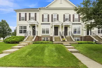 6261 Needletail Road #32, Columbus, OH 43230 - Photo 4