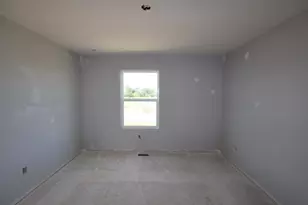 1588 Kenneth Dr, Delaware, OH 43015 - Photo 12
