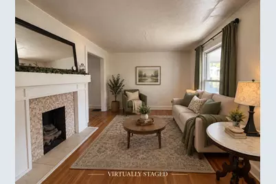 250 E Woodrow Avenue, Columbus, OH 43207 - Photo 4