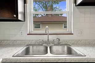 1925 Oakwood Ave, Columbus, OH 43207 - Photo 8