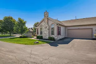 8848 Linksway Dr, Powell, OH 43065 - Photo 2