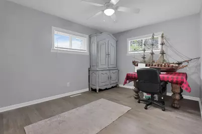 2438 Hanna Drive, Columbus, OH 43211 - Photo 26
