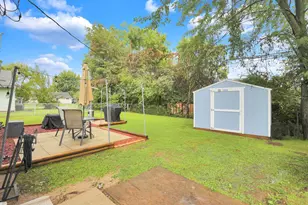 2438 Hanna Dr, Columbus, OH 43211 - Photo 32