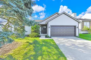 5725 Saucony Dr, Hilliard, OH 43026 - Photo 1