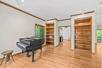 5050 Forest Trail, Columbus, OH 43230 - Photo 8