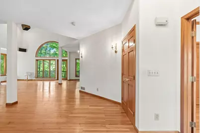 5050 Forest Trail, Columbus, OH 43230 - Photo 10