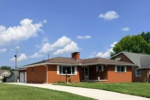 958 Shaw Dr, Newark, OH 43055 - Photo 1
