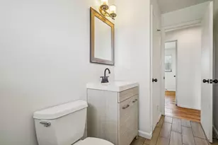 1880 Fairwood Ave, Columbus, OH 43207 - Photo 10