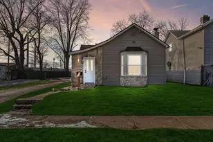 2481 Osceola Ave, Columbus, OH 43211 - Photo 2
