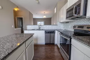 5750 Hayden Run Blvd, Dublin, OH 43016 - Photo 8