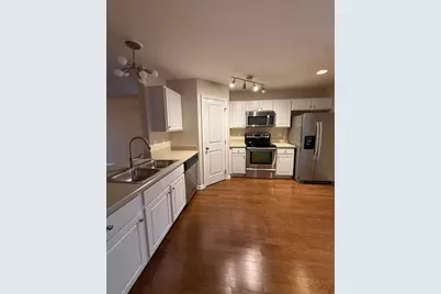 5936 Bridgehampton Drive #64, New Albany, OH 43054 - Photo 4